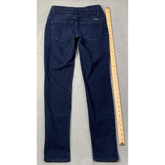 KanCan Jeans Womens Size 7/27 Estilo Dark Wash Blue Mid Rise Three Button Jeans - Picture 8 of 9